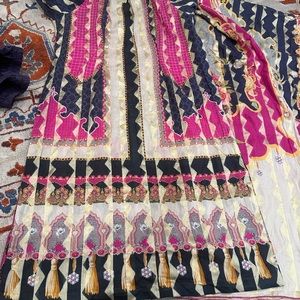 New 3 piece Pakistani dress lawn salwarkaneez xl
